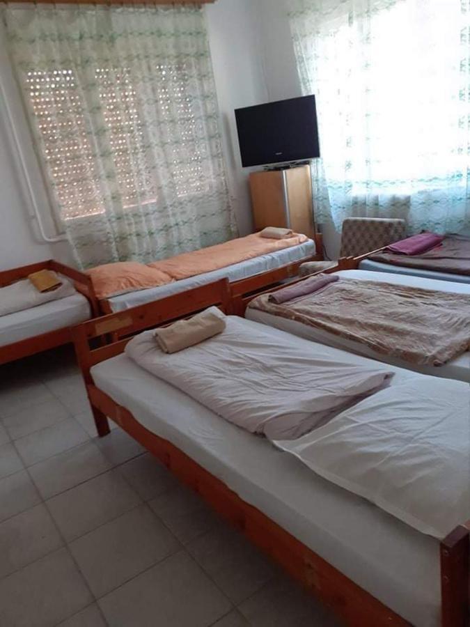 Malomtavi Vendeghaz Tapolca Hotel Buitenkant foto